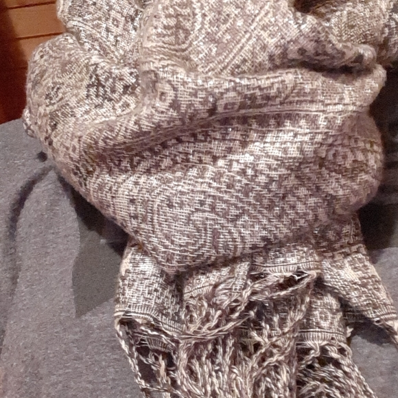*4/&20* Scarf - Picture 4 of 8